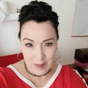 Meet your Posher, Joleen lupe